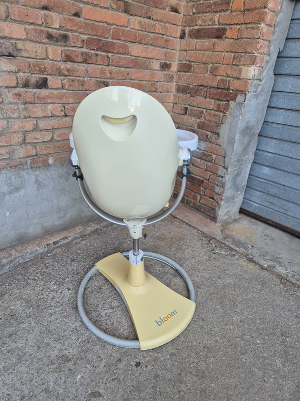 silla trona bebe infantil 105x60x60 1u